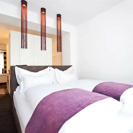 Apartament Goodman's Living Berlin